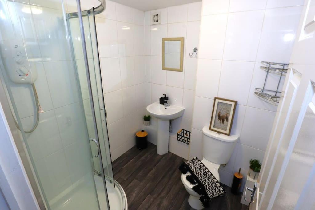 New Sunset Square Eastbourne 2 Bed Apartment, Long Stay Welcome 外观 照片